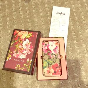 Gucci iPhone 6 case. Authentic w/ tags and receipt